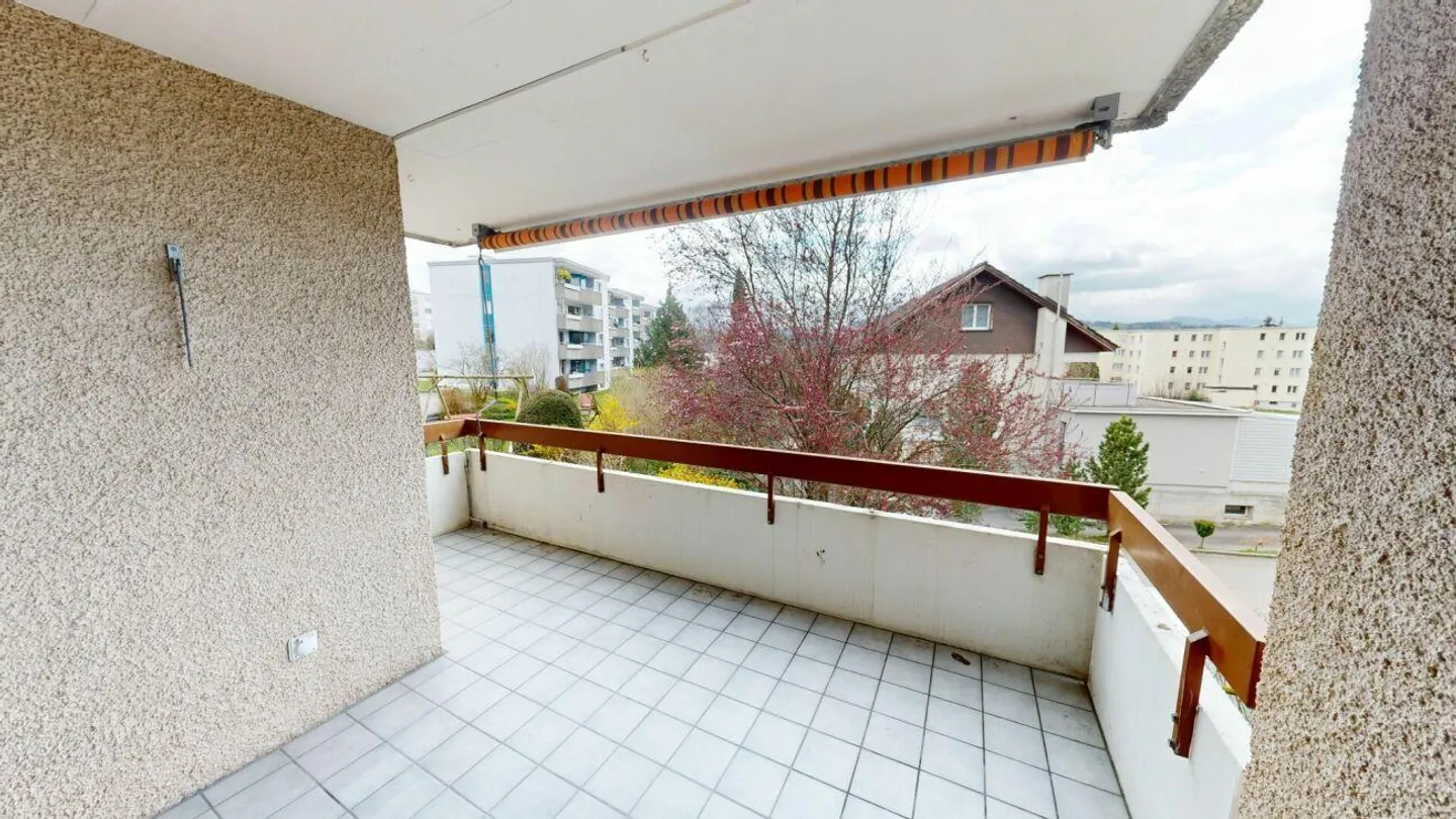 Appartement 4.5 pièces dans la verdure - Photo 9 sur 12