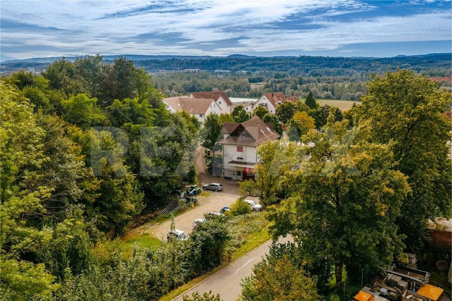 Vivre Aujourd'hui : Maisons Jumelées Stylées de 6.5 Pièces en Nouvelle Construction - Photo 6 sur 8