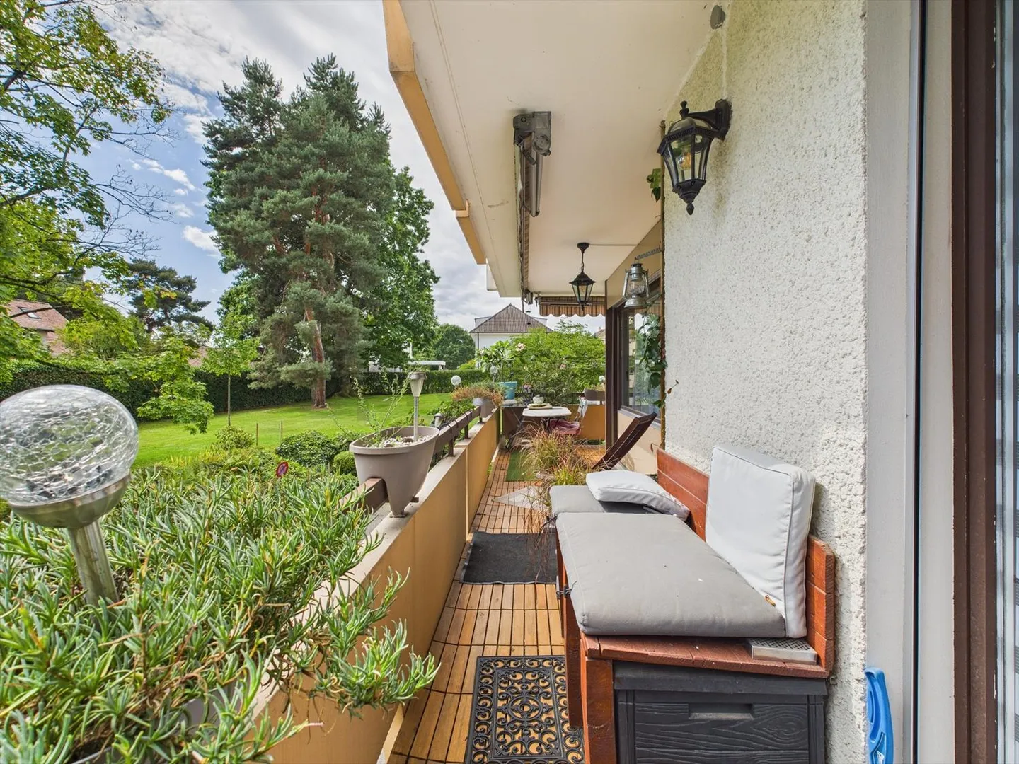 Exklusive 2,5-Zimmer-Wohnung in Saint-Sulpice mit Balkon - Foto 11 von 12