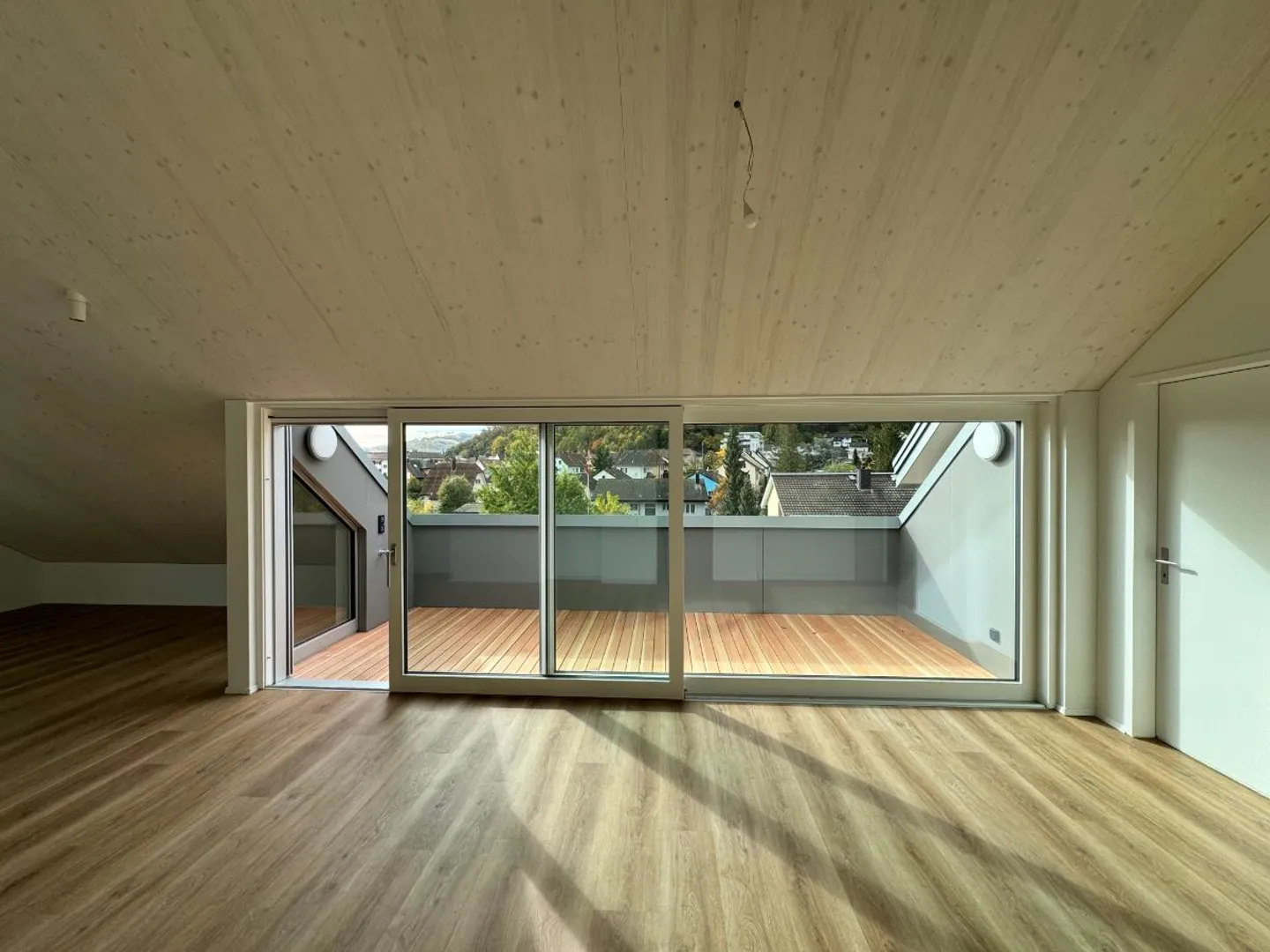 «3.5 Zimmer Dachwohnung» - Foto 3 von 5