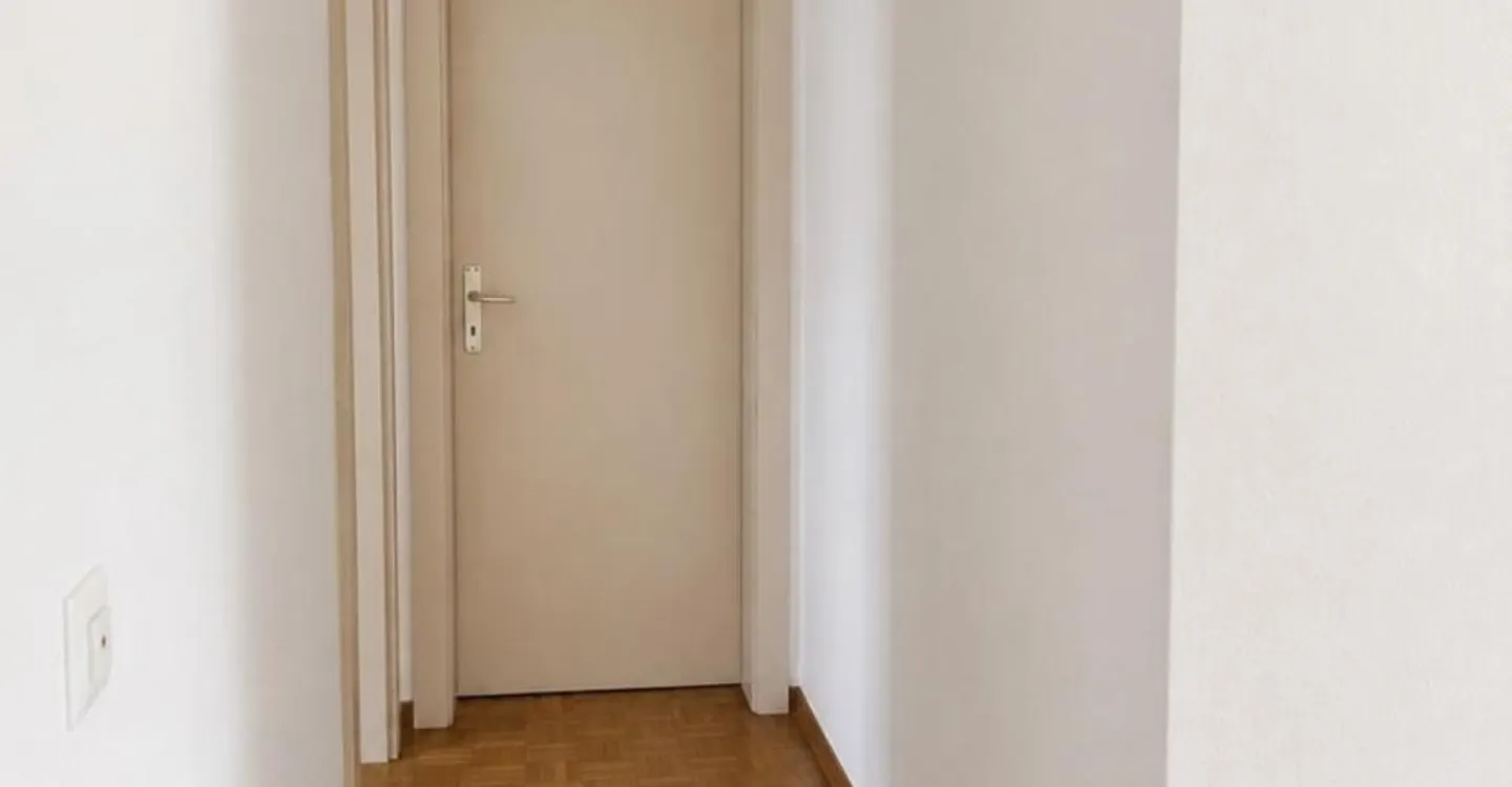 In affitto bellissimo appartamento di 4,5 locali al 3° piano - Foto 8 di 8