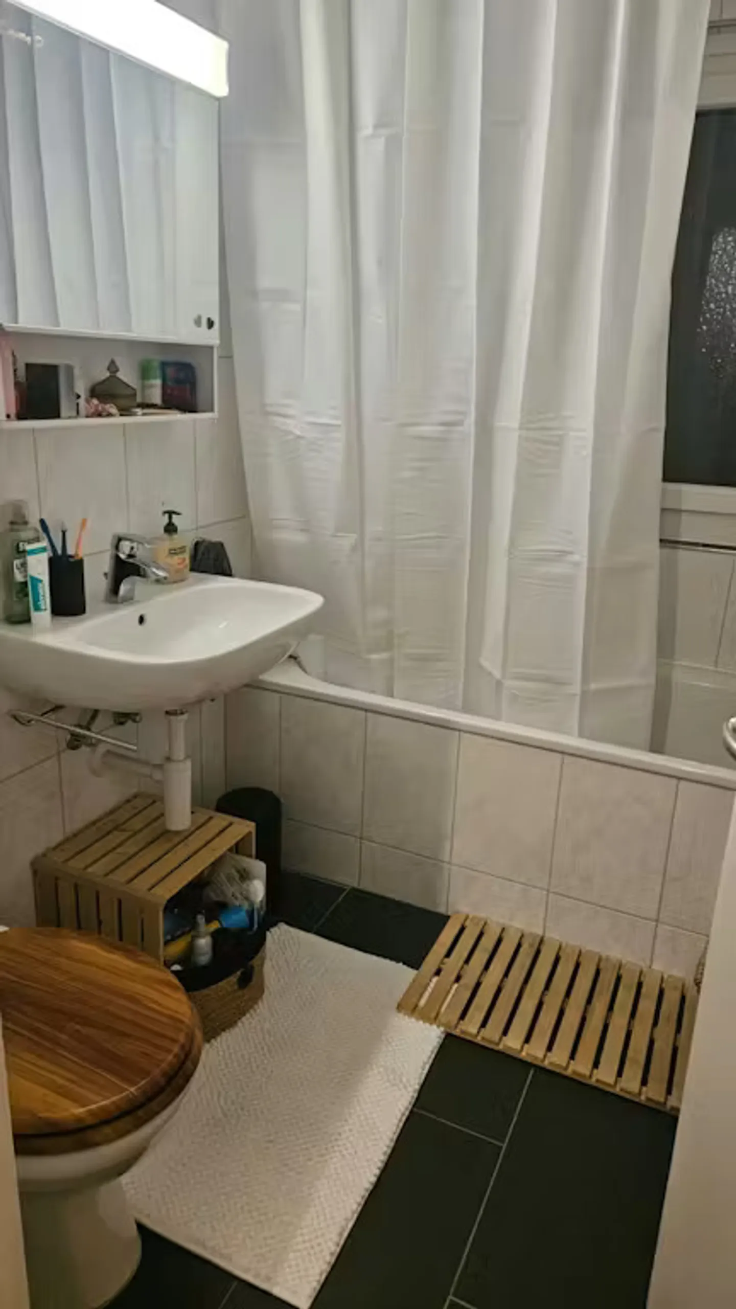 Charmantes Chalet in Cortaillod - Foto 5 von 10