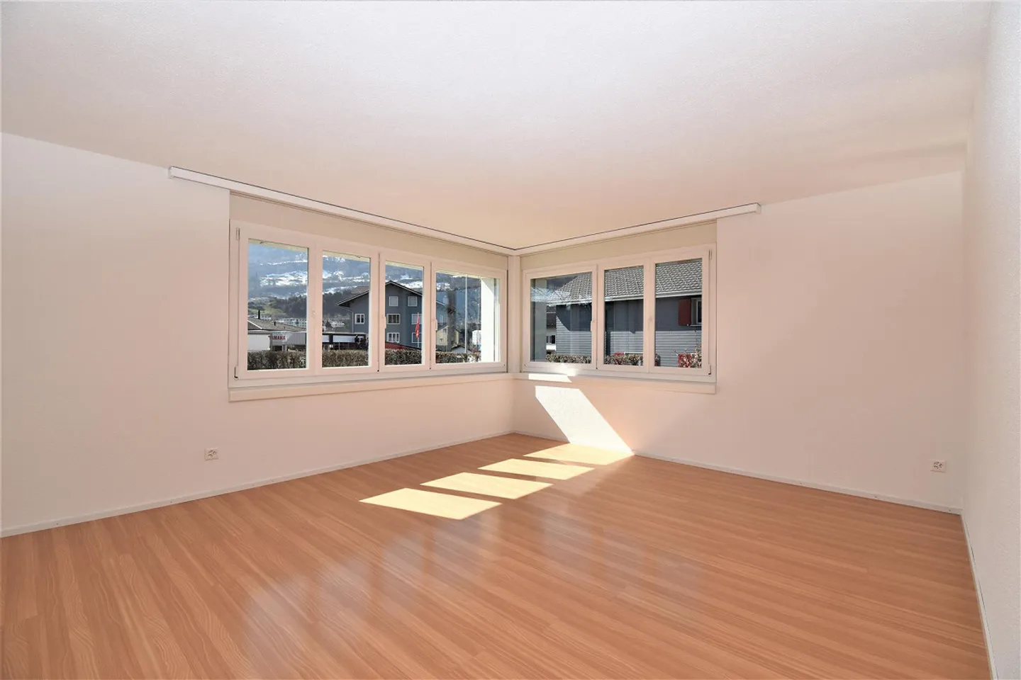 Appartamento moderno e soleggiato al piano terra - Foto 7 di 13