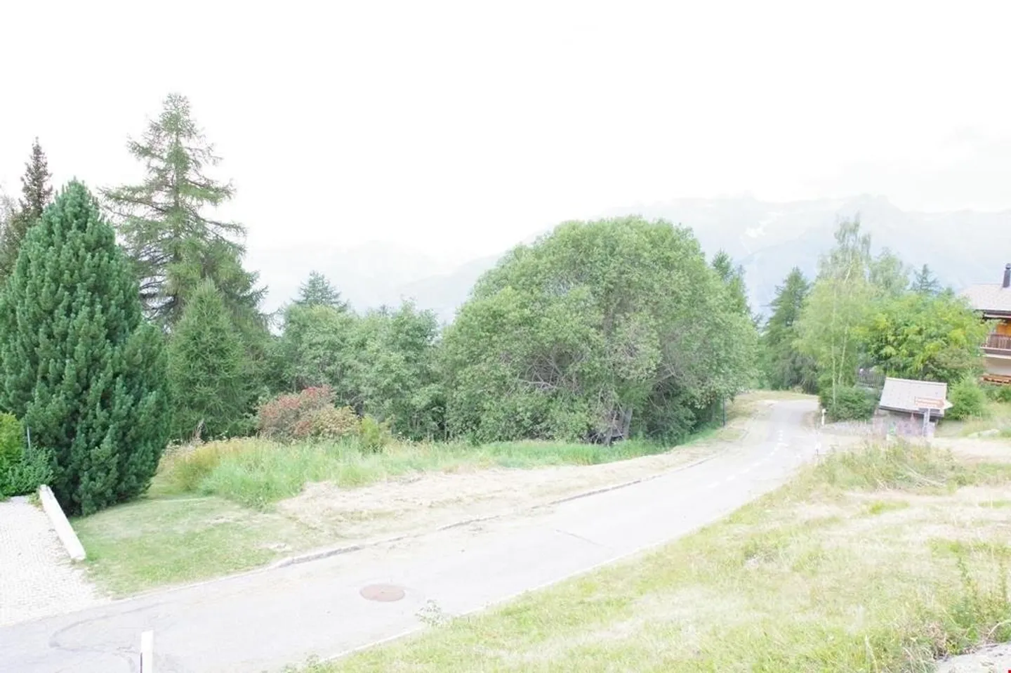 Attractive Building Land in Bürchen - Photo 2 of 3