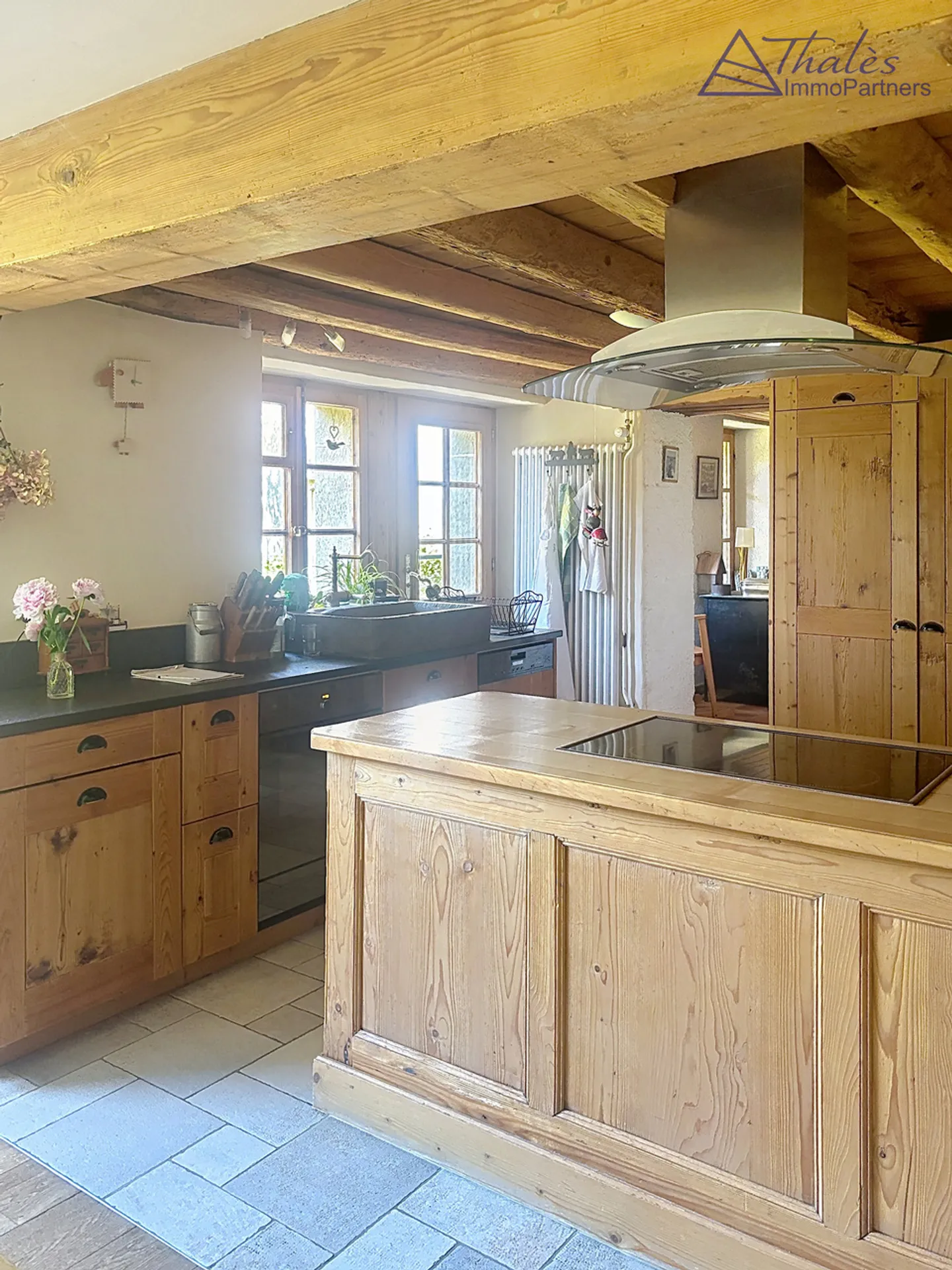 Charming Farmhouse in Broye-Vully - Photo 2 of 18