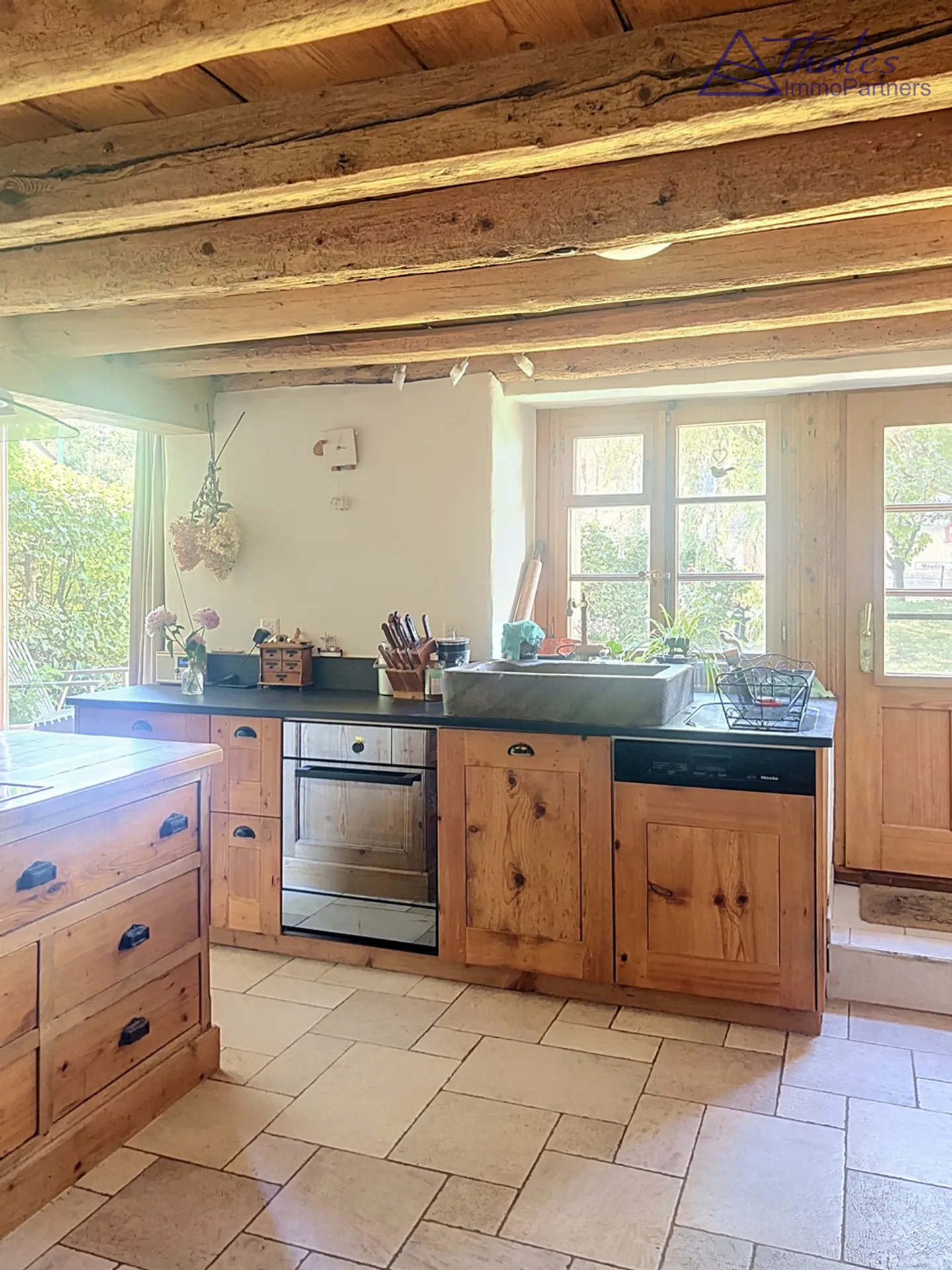 Charming Farmhouse in Broye-Vully - Photo 3 of 18
