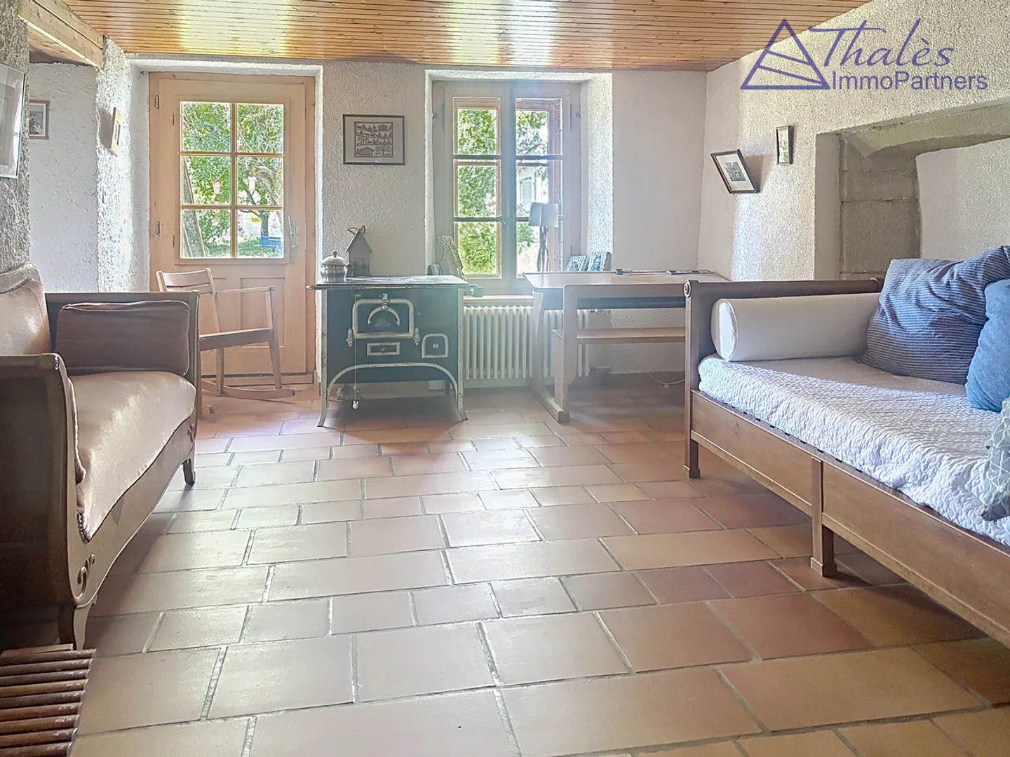 Charming Farmhouse in Broye-Vully - Photo 9 of 18
