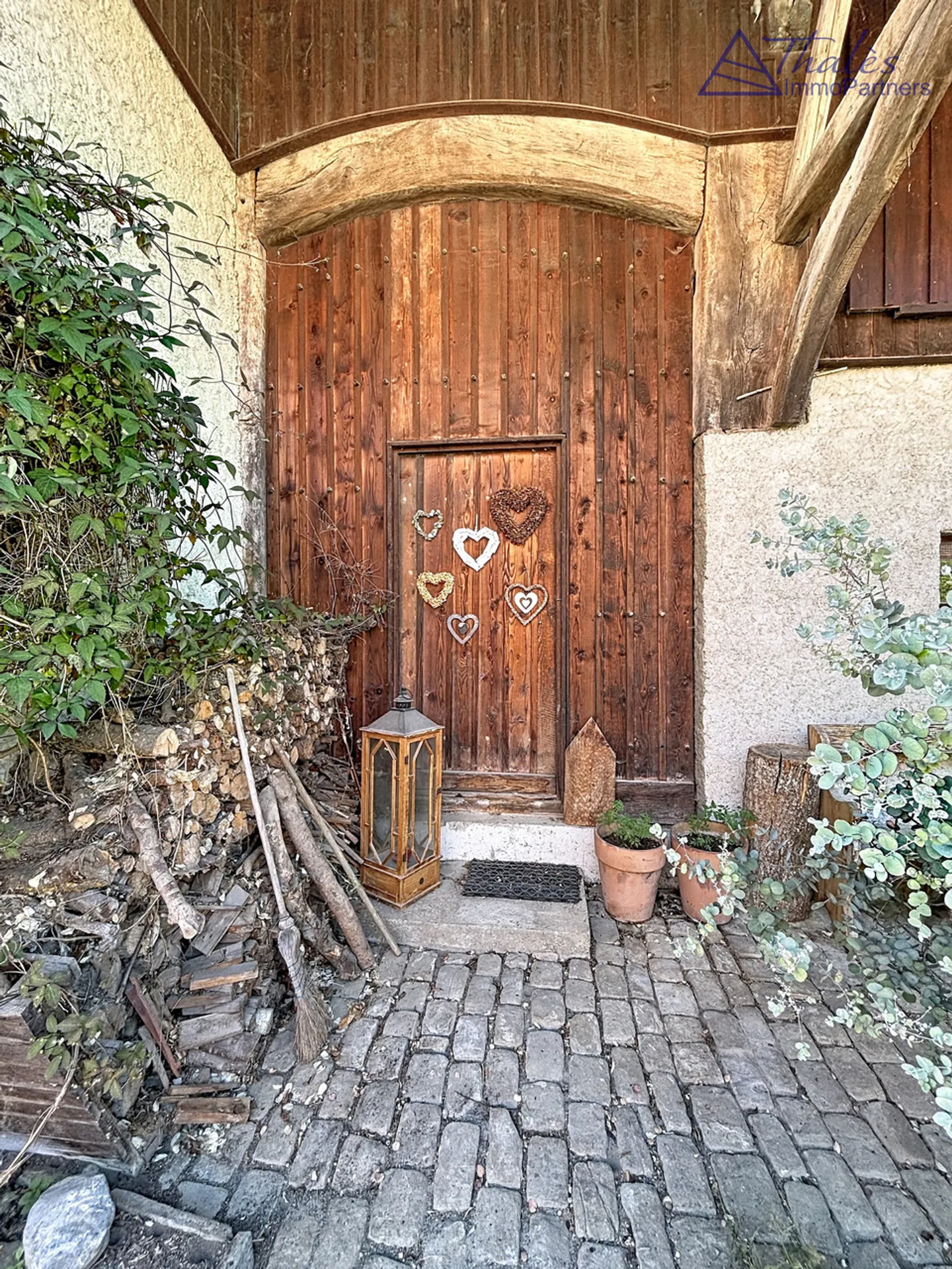 Charming Farmhouse in Broye-Vully - Photo 14 of 18