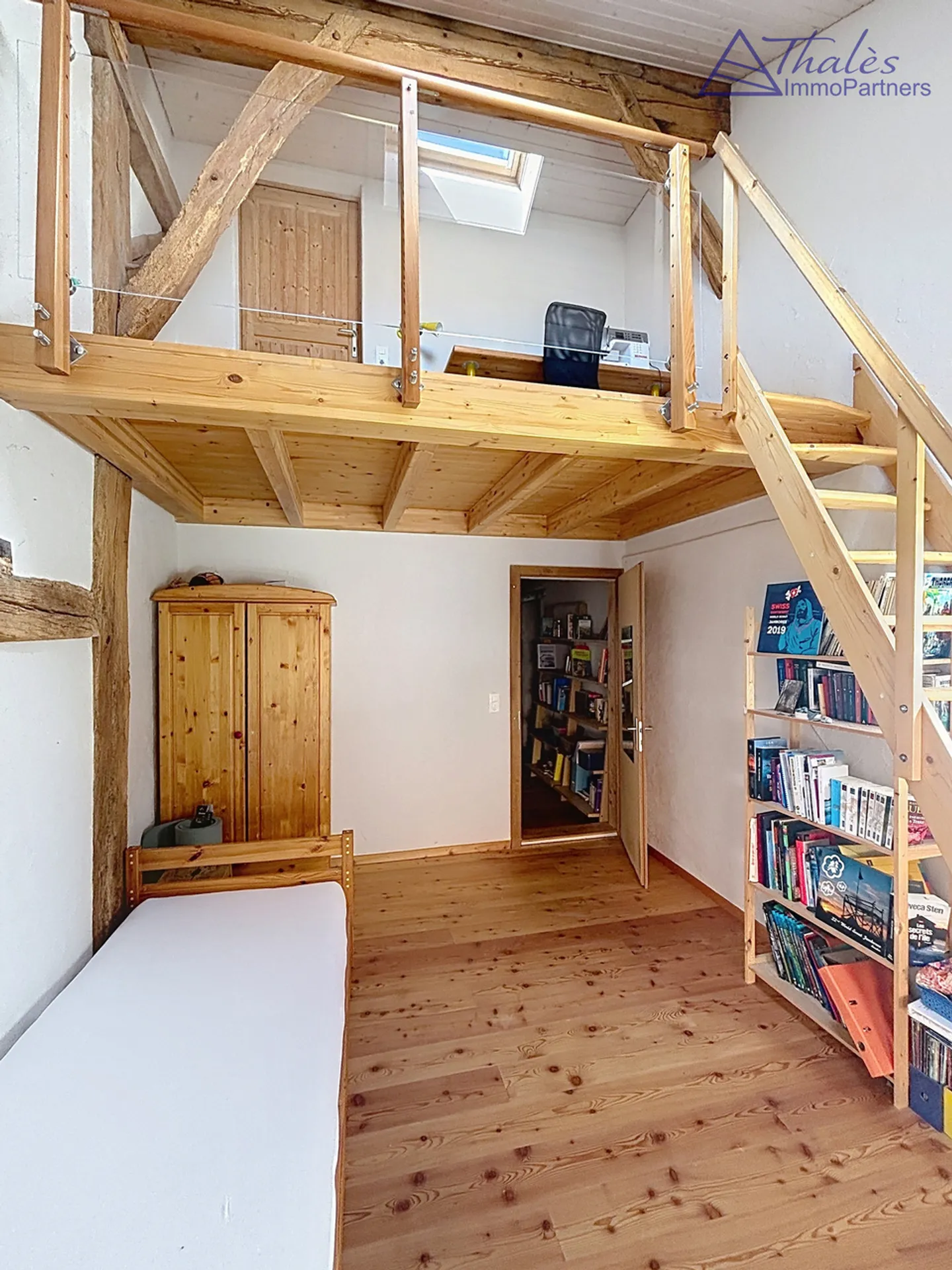Charming Farmhouse in Broye-Vully - Photo 11 of 18