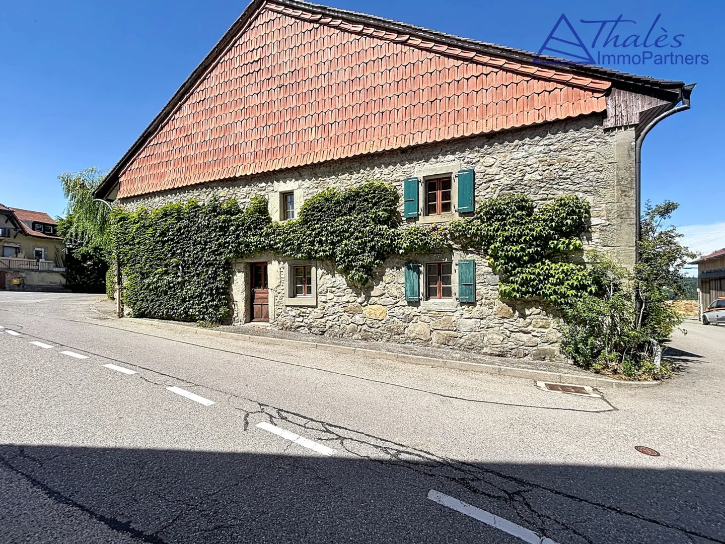 Charming Farmhouse in Broye-Vully - Photo 16 of 18