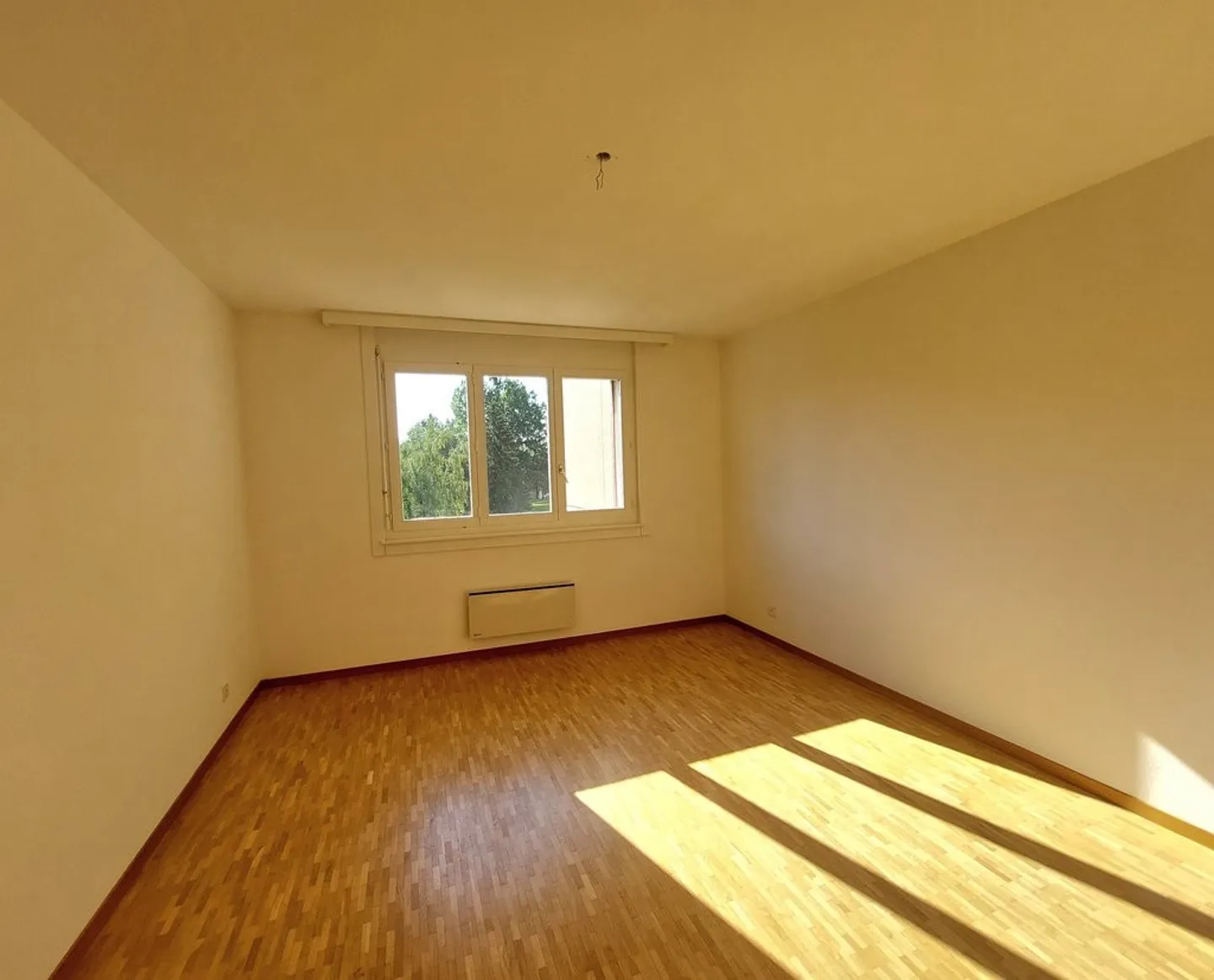Geräumige Wohnung in Romont - Foto 5 von 11