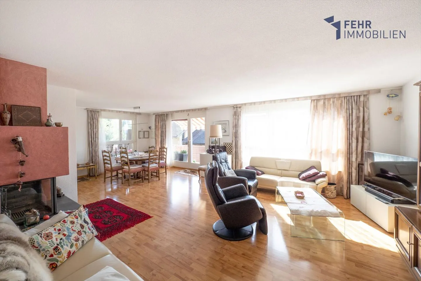 Fehr Immobiliare - Ampio appartamento di 5½ stanze in posizione soleggiata - Foto 1 di 13