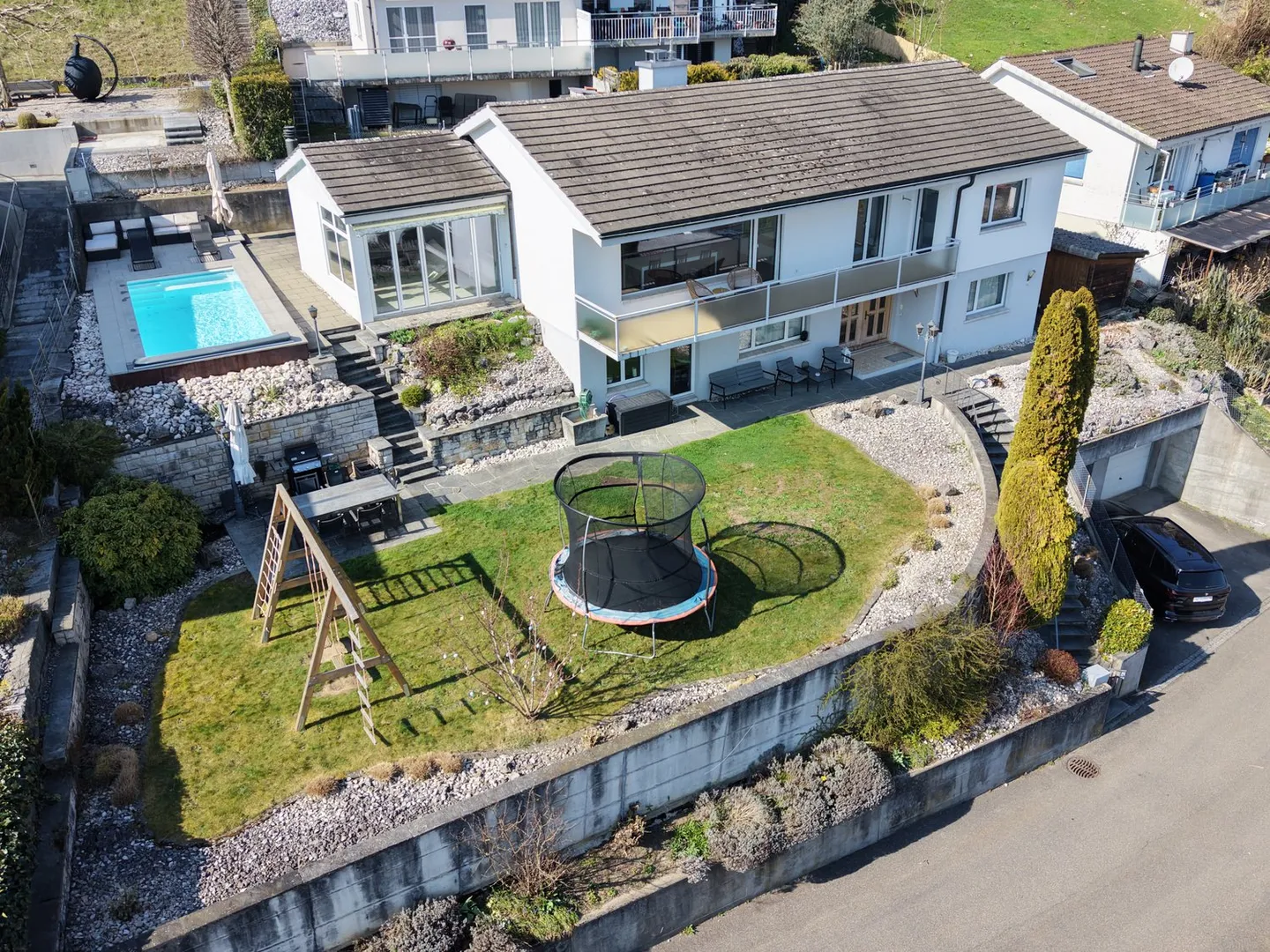 Rareté : Maison individuelle, deux unités résidentielles, piscine et vue imprenable - Photo 9 sur 9