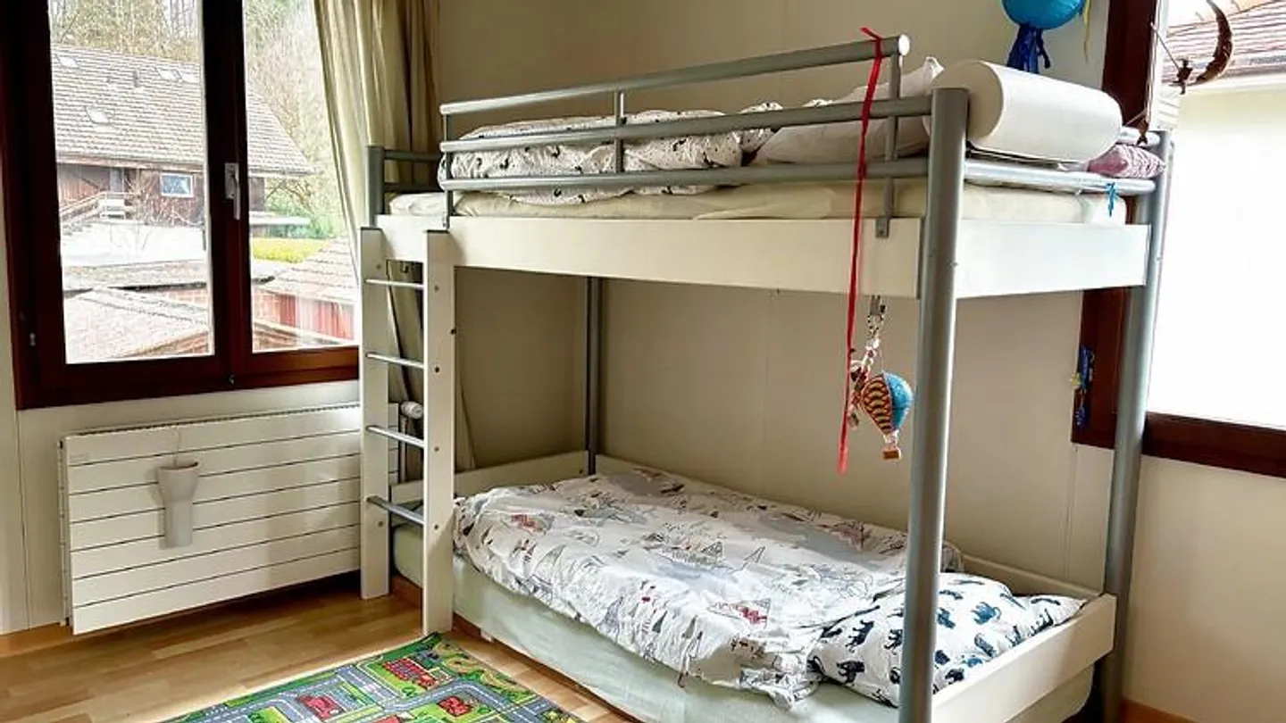 4 ROOM HOUSE IN LANGENTHAL (BE), FURNISHED, TEMPORARY - Photo 8 of 10