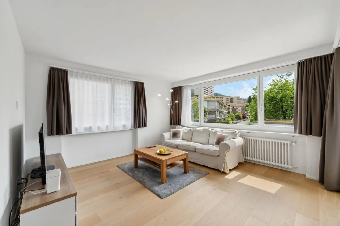 3.5-room apartment in Weggis – modernized, near the lake, 2 balconies - ready for immediate occupancy. - Photo 3 of 5