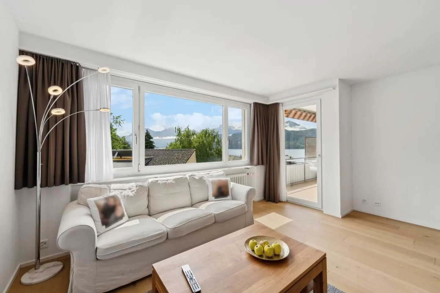 3.5-room apartment in Weggis – modernized, near the lake, 2 balconies - ready for immediate occupancy. - Photo 4 of 5