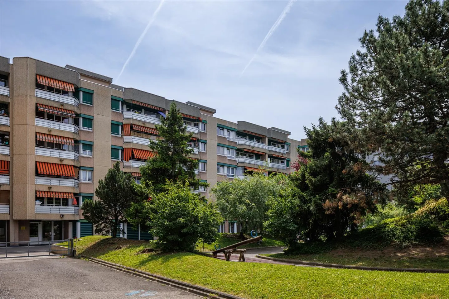 Commerce - Photo 1 sur 4