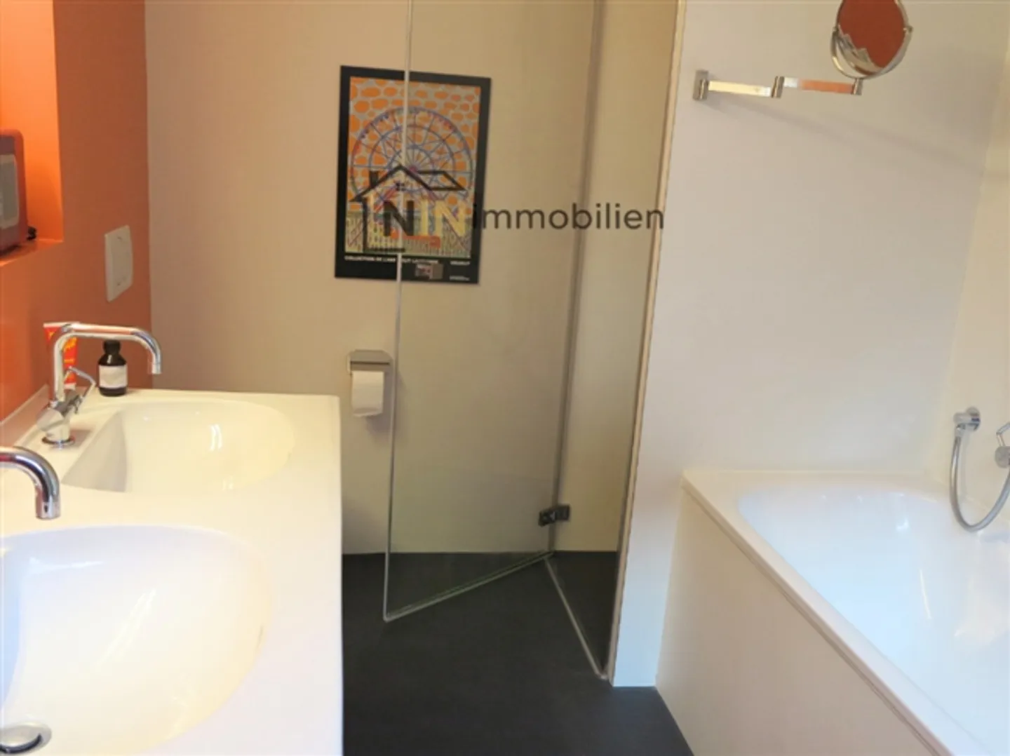 Wohnung mieten - Foto 8 von 9