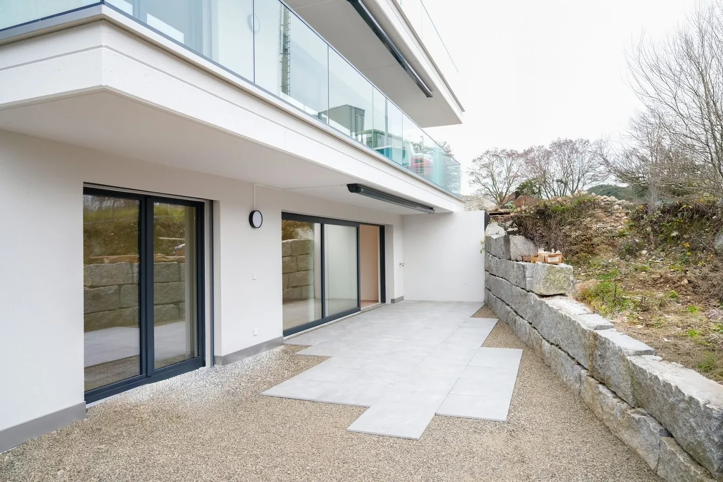 Moderno appartamento 4.5 locali con terrazza a Grenchen - Foto 4 di 13