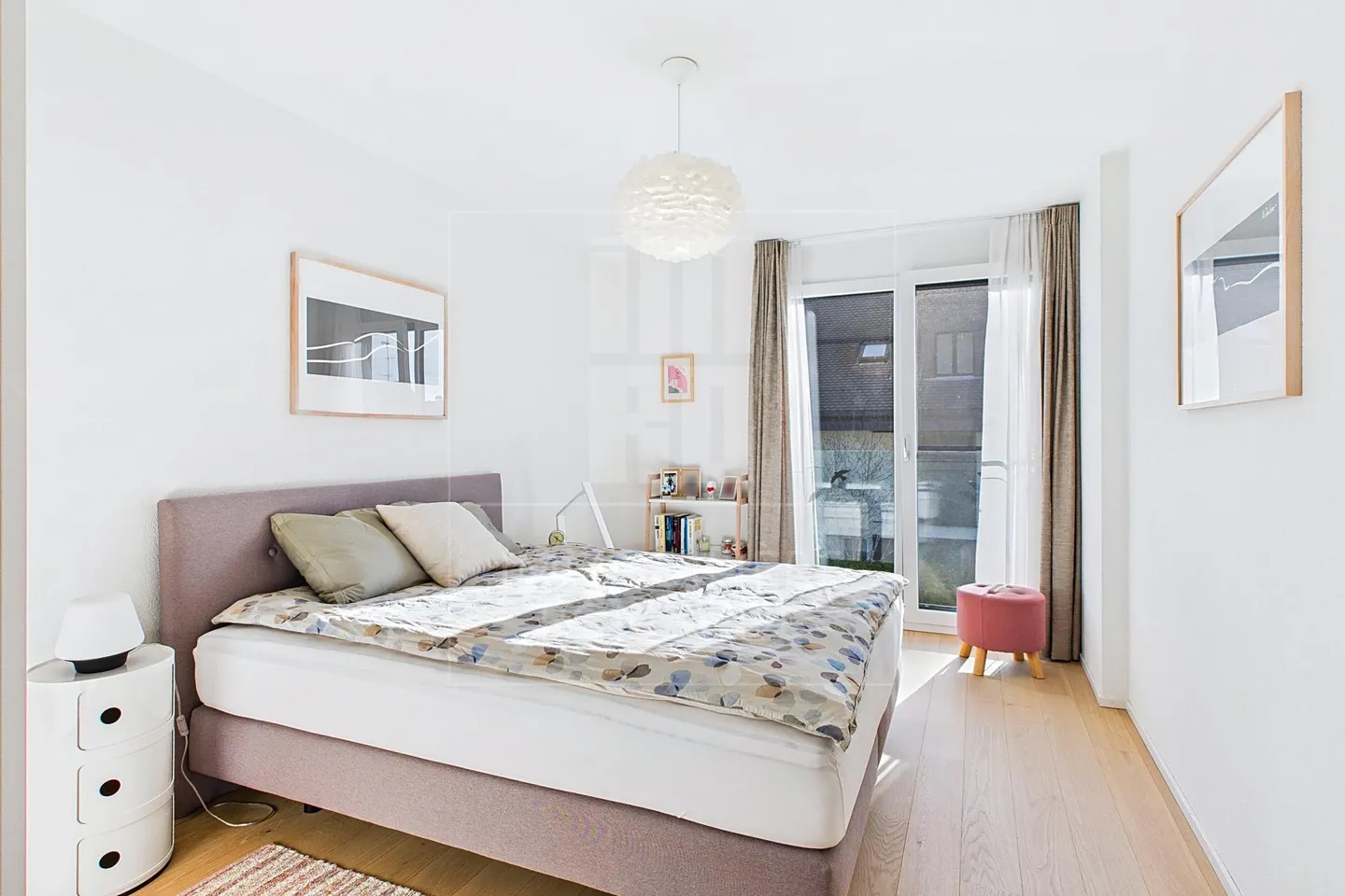 Charming 3.5 Room Apartment - Photo 8 of 11