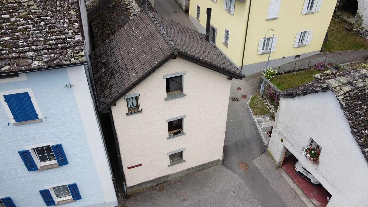 Authentic Rustico in Maggiatal - Where Time Moves Slower - Photo 20 of 24