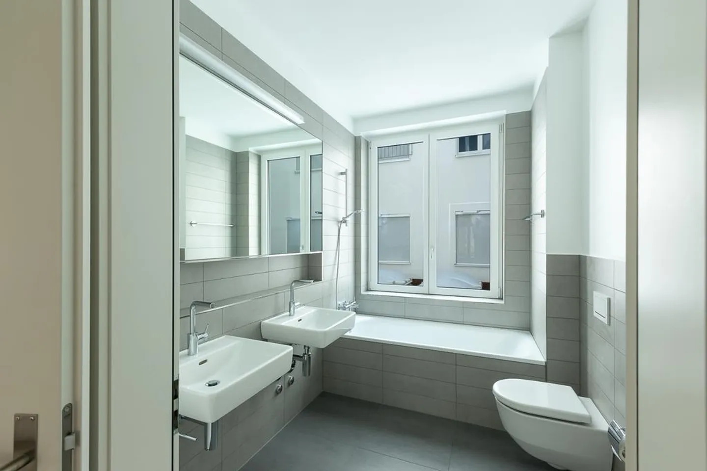 Appartement unique de 3,5 pièces dans la Freien Strasse - Photo 9 sur 12