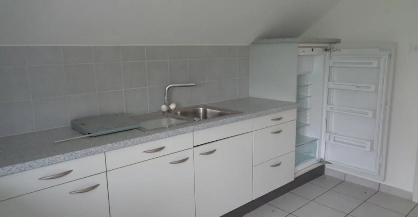 Wohnung in einem kleinen Gebäude mit 3 Einheiten - Foto 2 von 7