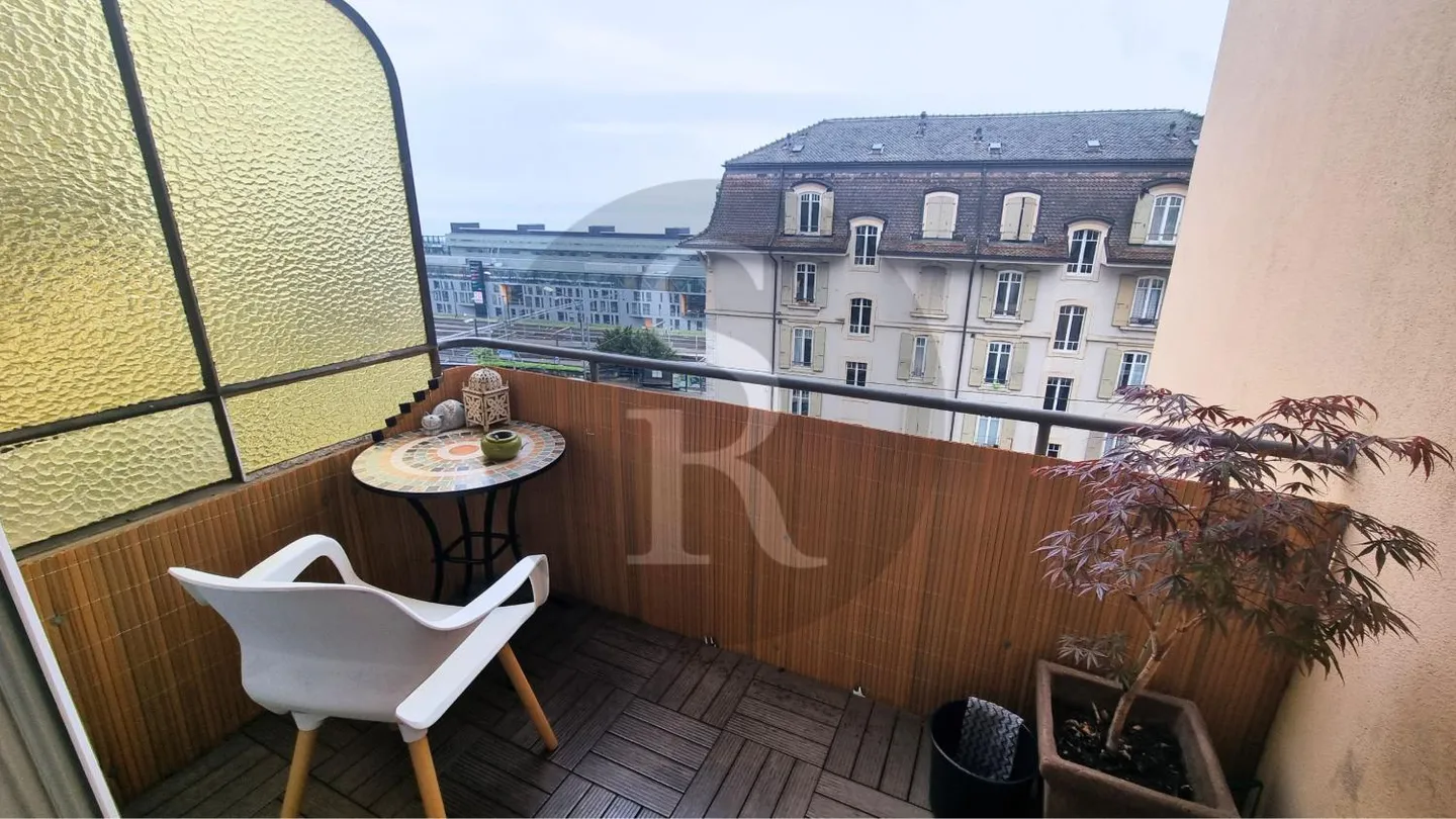 Appartement Charmant avec Vue sur le Lac - Photo 7 sur 7