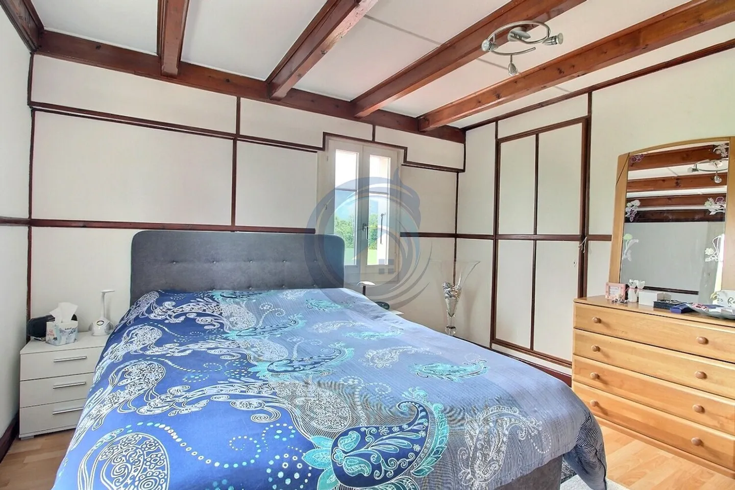 STUNNING INDIVIDUAL HOUSE WITH CHARACTER - Photo 18 of 22
