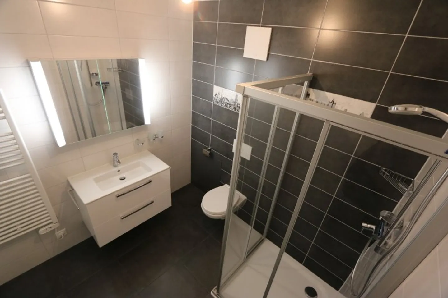 Appartement 2.5 pièces - Photo 6 sur 6