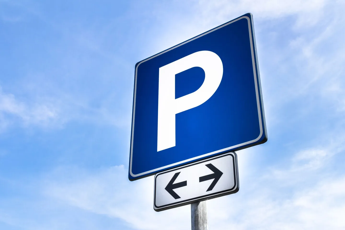 Aussenparkplatz zu vermieten! - Foto 1 von 2