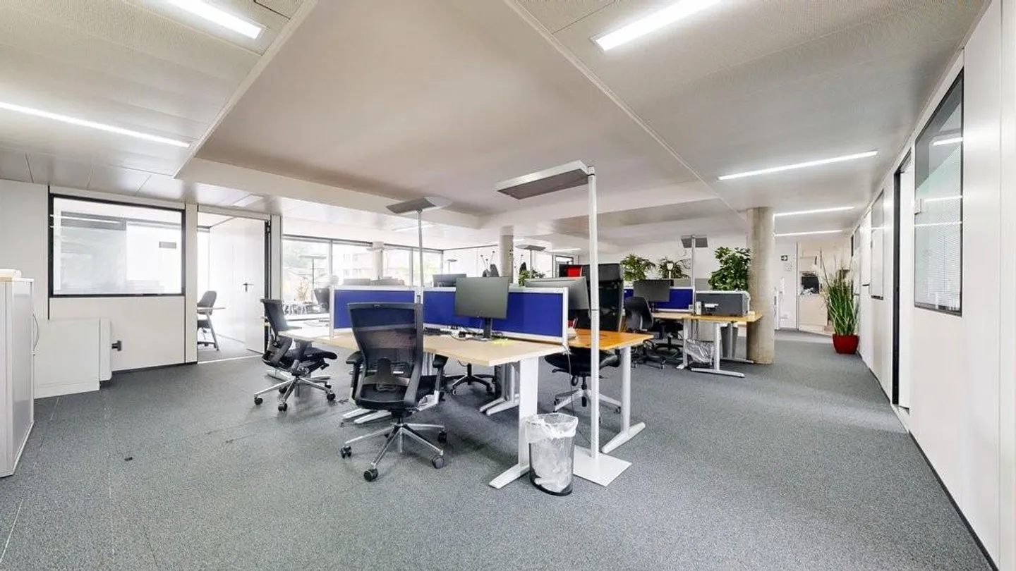 Bureau près de la gare de Morges - Photo 3 sur 12