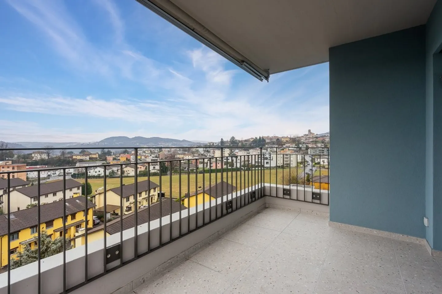 Charmant 3.5 pièces avec balcon à Morbio Inferiore - 1 MOIS GRATUIT - Photo 9 sur 10