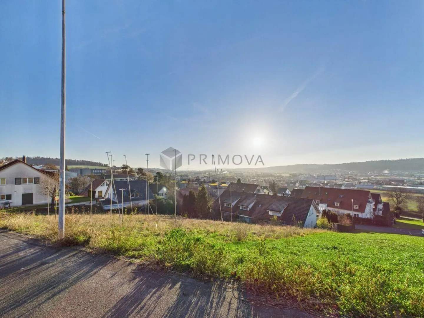 Terreno attraente a portata di mano! - Foto 6 di 9