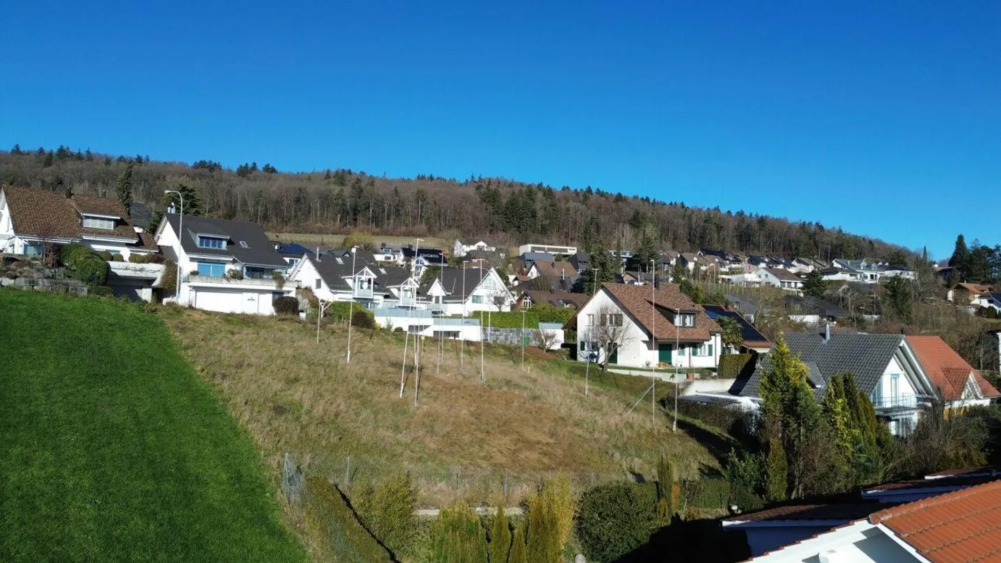 Terreno attraente a portata di mano! - Foto 8 di 9