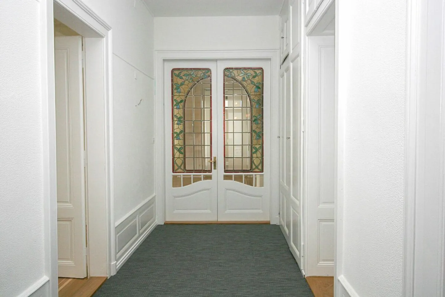 «Außergewöhnliche Räumlichkeiten von 220 m2 in einem Gebäude mit Charakter» - Foto 10 von 14