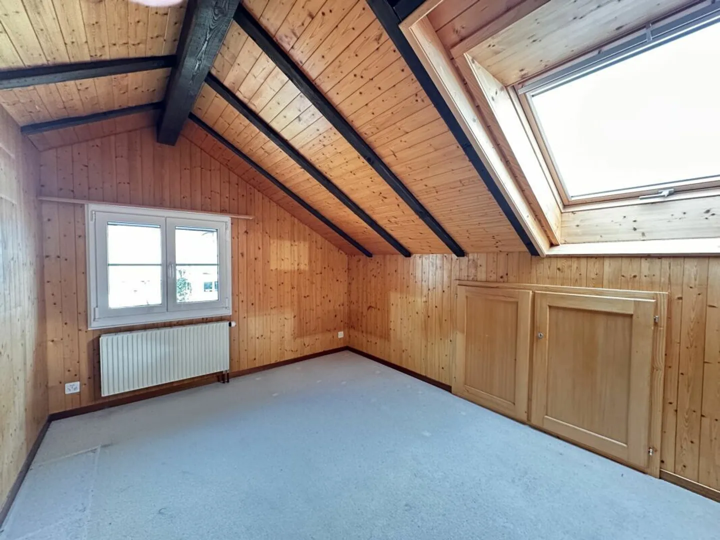 Maison individuelle, 1952, bien entretenue, dans un merveilleux quartier résidentiel - Photo 6 sur 12