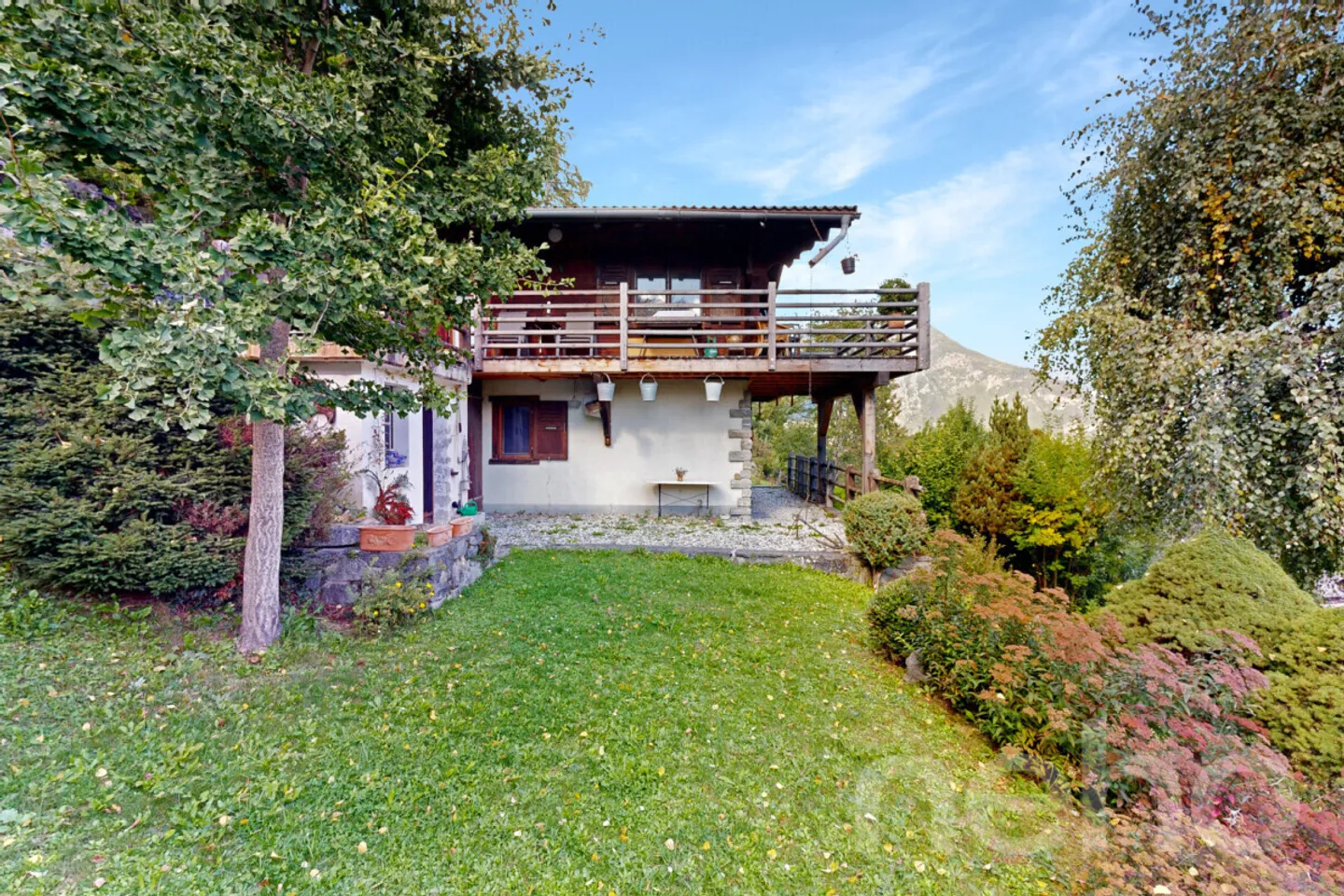 Salvan, magnifica proprietà con vista mozzafiato e ambiente verdeggiante - Foto 9 di 12