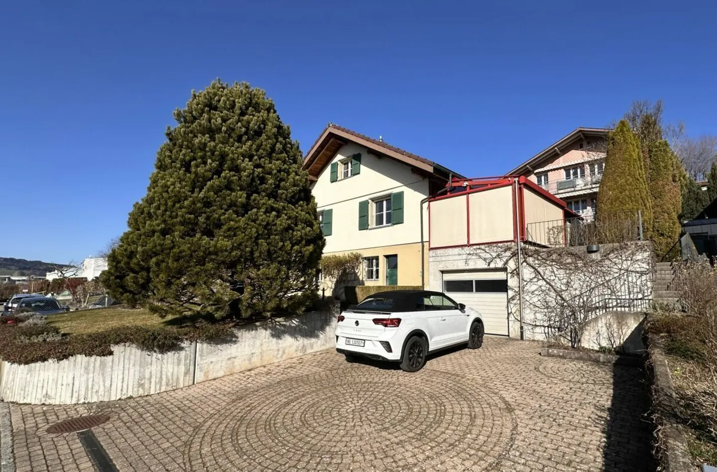 Maison individuelle, 1952, bien entretenue, dans un merveilleux quartier résidentiel - Photo 10 sur 12