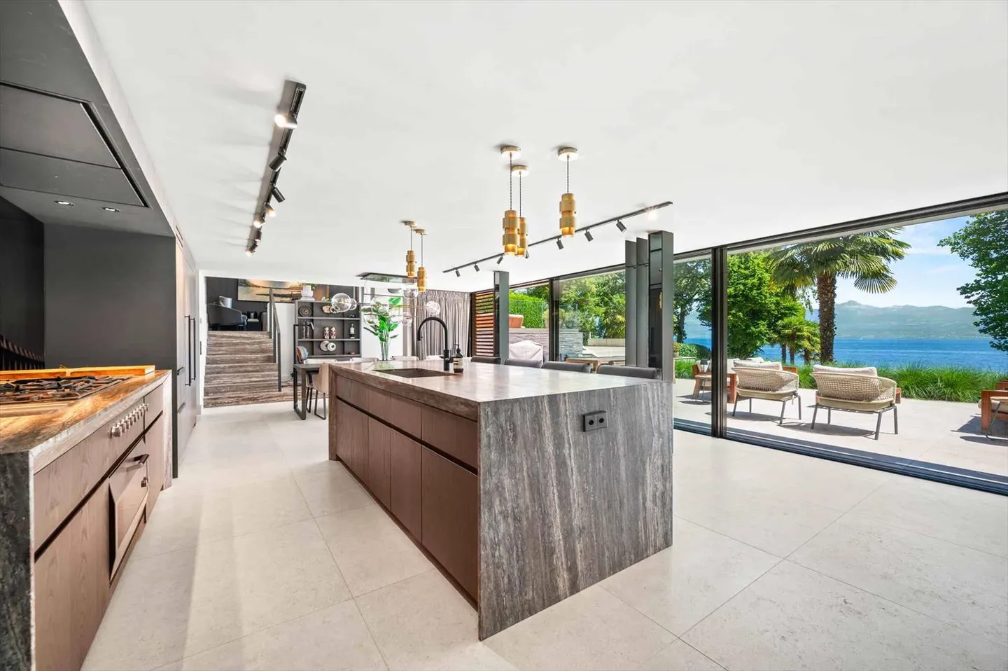 Villa 9,5 stanze - Foto 6 di 12