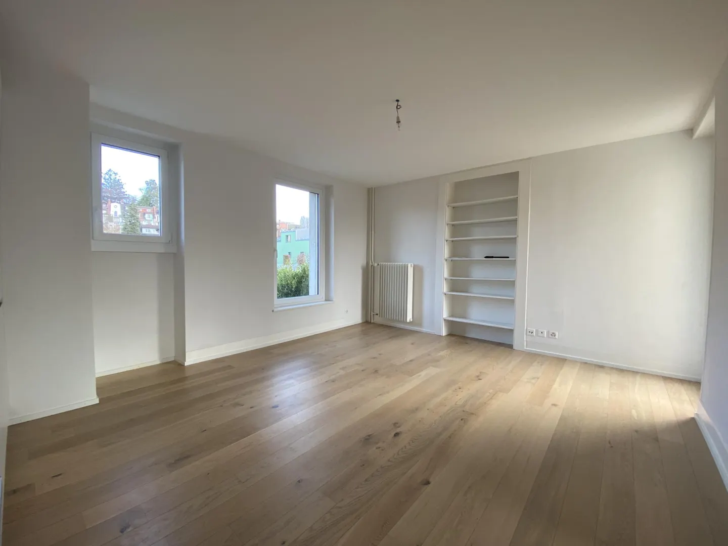 Charming 3-Room Apartment - Photo 2 of 9