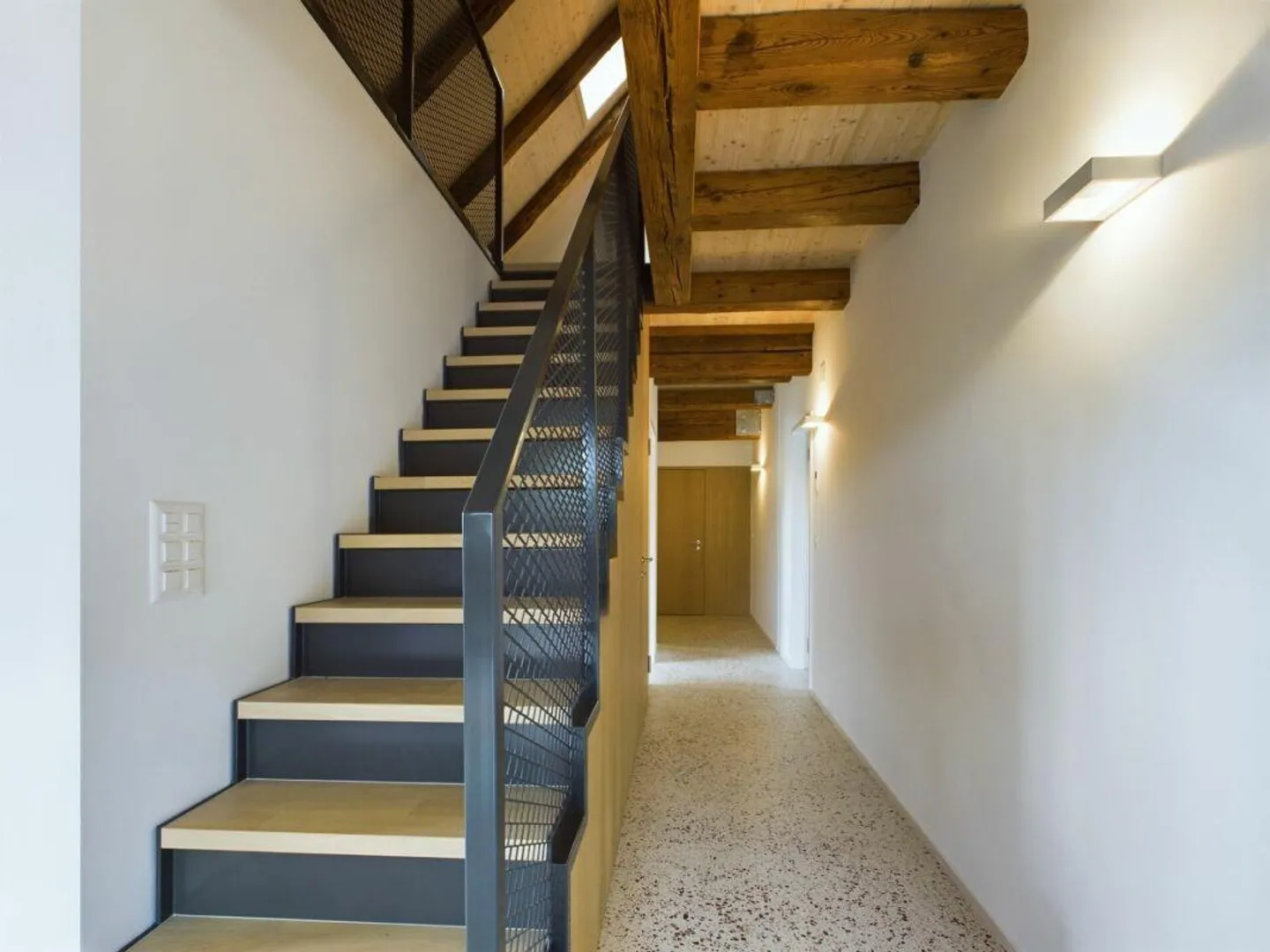 Modern 3.5-room maisonette apartment with 116 m2 - Photo 5 of 12