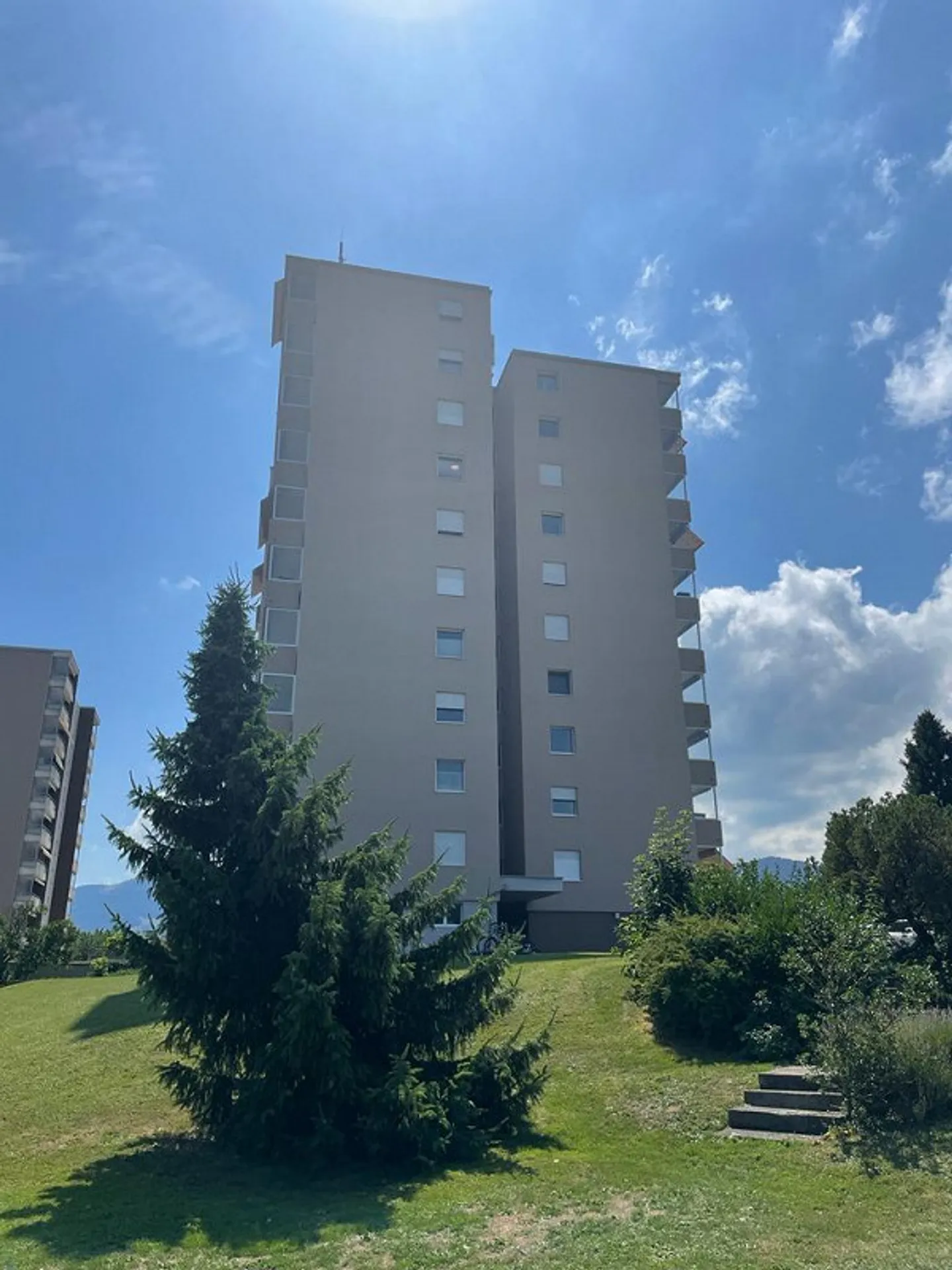 Charmante 3.5 Zimmer Wohnung - Foto 1 von 10