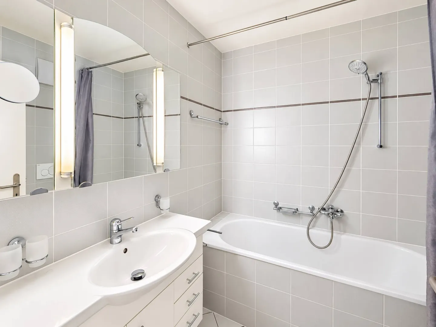 Appartement lumineux 4,5 pièces - Photo 9 sur 13