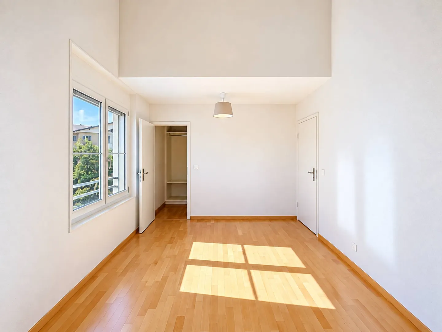 Appartement lumineux 4,5 pièces - Photo 11 sur 13