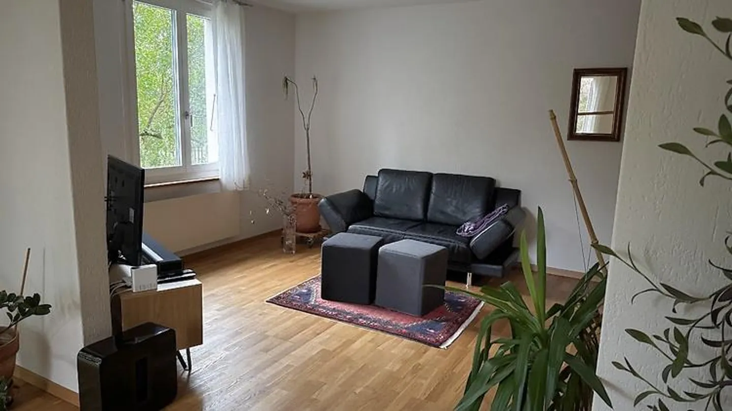 Charmantes 5½ Zimmer-Haus in Ittigen - Foto 2 von 9