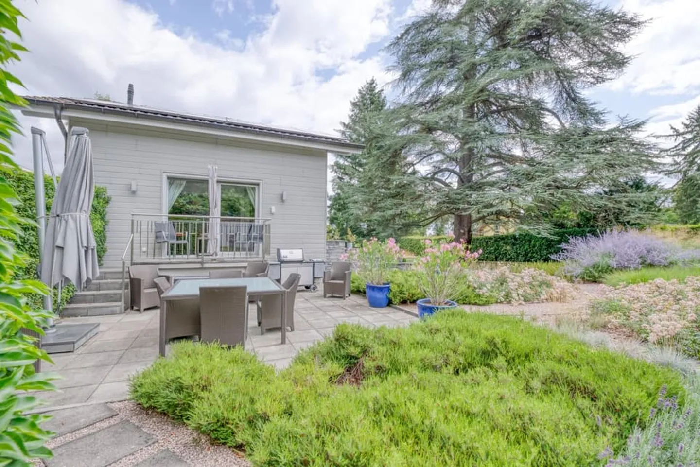 Magnifique maison familiale de charme à Versoix - Photo 2 sur 13