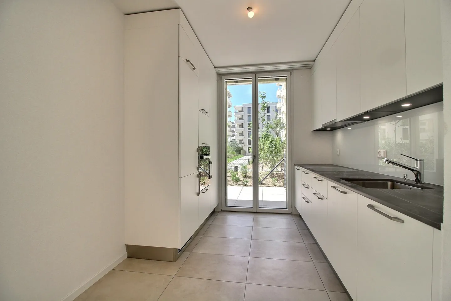 Wunderschöne 4,5-Zimmer-Wohnung zur Miete in Marly! - Foto 2 von 12