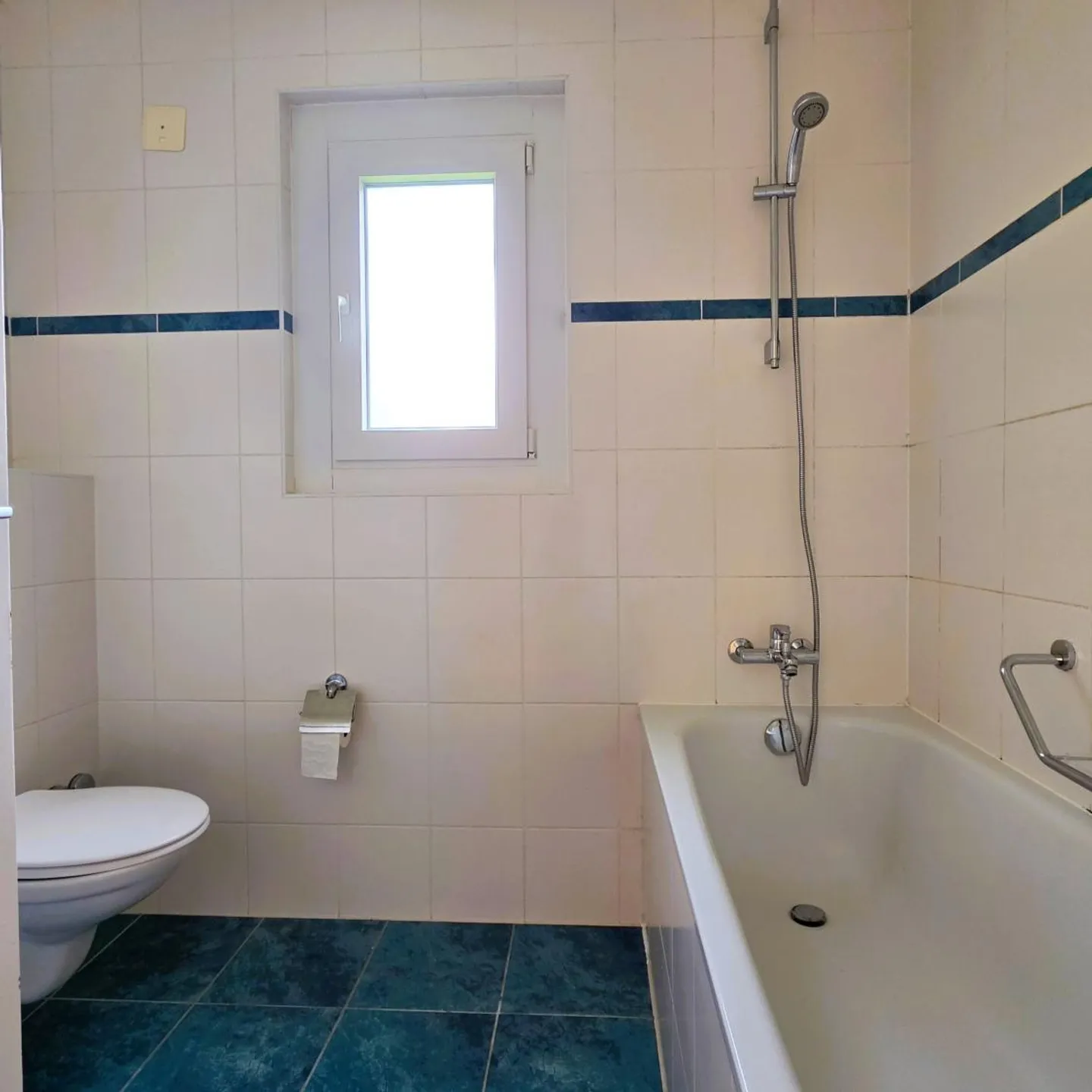 3.5 Room Apartment - Photo 7 of 7