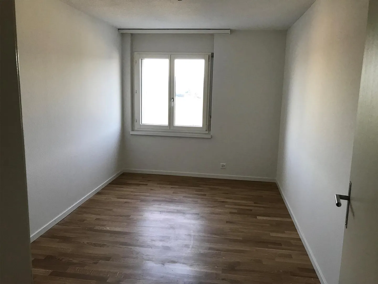 Modernes Apartment mit Balkonen - Foto 6 von 8